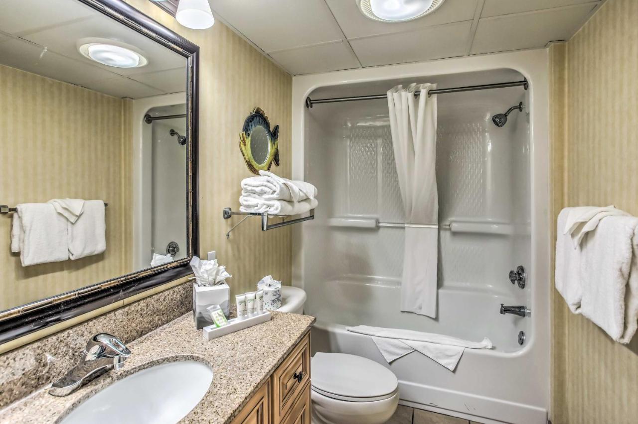 Ocean View Apt And Access To Pool, Beach And More マートルビーチ エクステリア 写真